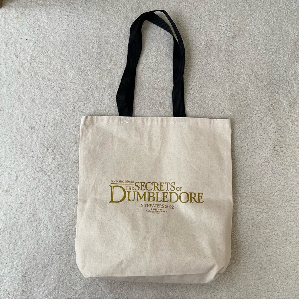 "Fantastic Beasts The Secrets of Dumbledore" (2022) Tote Movie Promo Bag